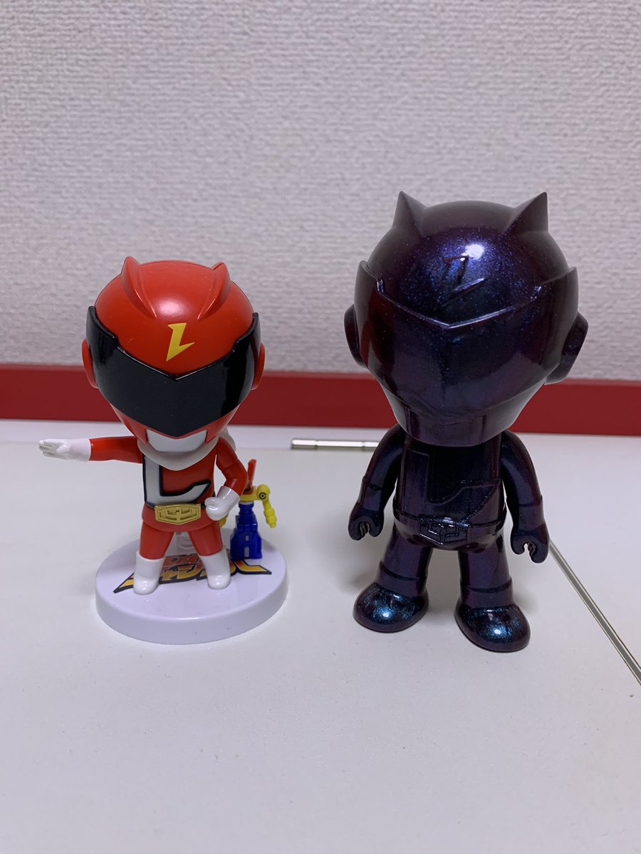 lewon244's tweet photo. バタバタして一週間遅れでようやく開封でけた。
宇宙系は色々な角度で光にあてるべし！
#レオンチャンネルソフビ
#マーキュリートルーパーカラー https://t.co/TrsjcgLbk1