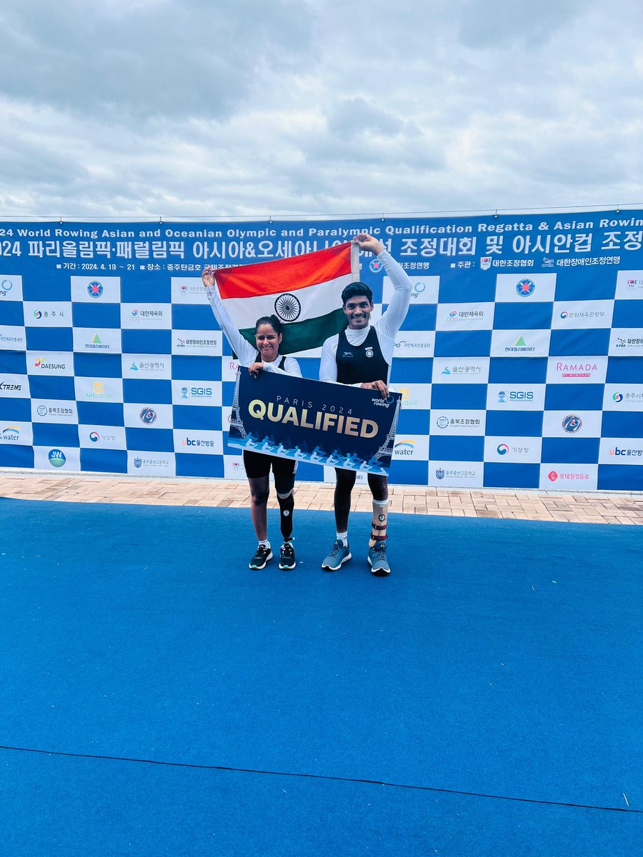 Update-2024 World Rowing Asian &  Ocenian Olympic and Paralympic Qualification Regatta🇰🇷

Update from #ParaRowing☑️

🇮🇳's Anita &
Kongannapalle Narayana
clinched #Paris2024 quota for India in Para - Mix Double Sculls event (PR3 Mix2x)

The talented pair finished 1️⃣st with a…