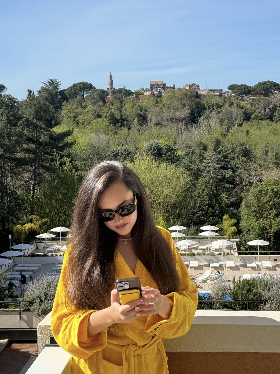 ☀️ Weekend mode: ON! Here’s how I unwind from the #crypto chaos. 

How about you? 🥰👇

#binance #bnb #btc