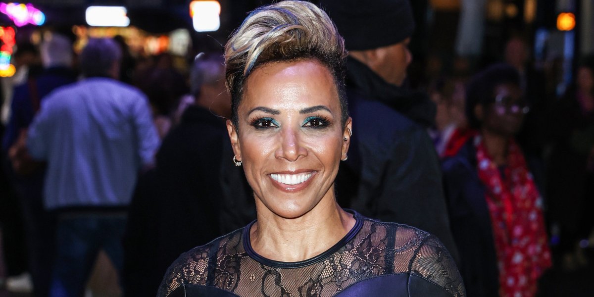 Dame Kelly Holmes kicks off the @LondonMarathon today, with Romesh Ranganathan, Ruth Wilson, Phil Dunster, Christopher Eccleston, Harry Judd, Tom Grennan, James Cracknell, Natalie Pinkham, Ivo Graham, Rosie Jones, Russ Cook and Stephen Mangan among runners. #LondonMarathon