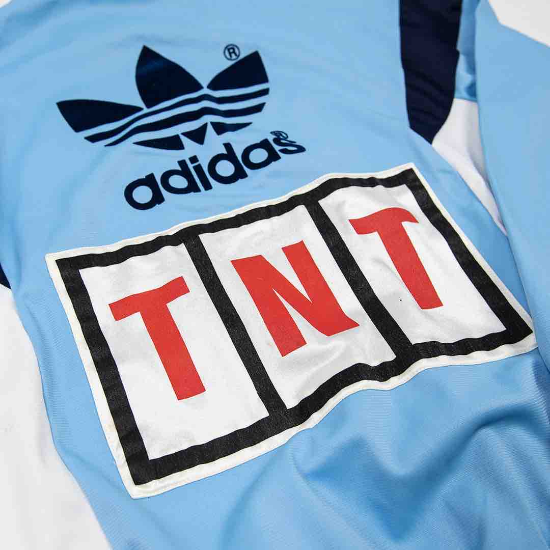 Classic Football Shirts tweet media