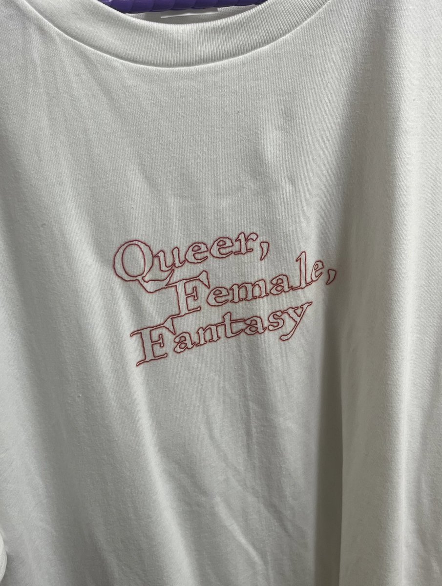 ㄷ ㅔ엠에서 티셔츠 옴