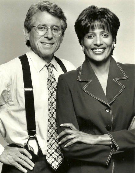 Who remembers watching this legendary duo?

#ChicagoHistory ☑️