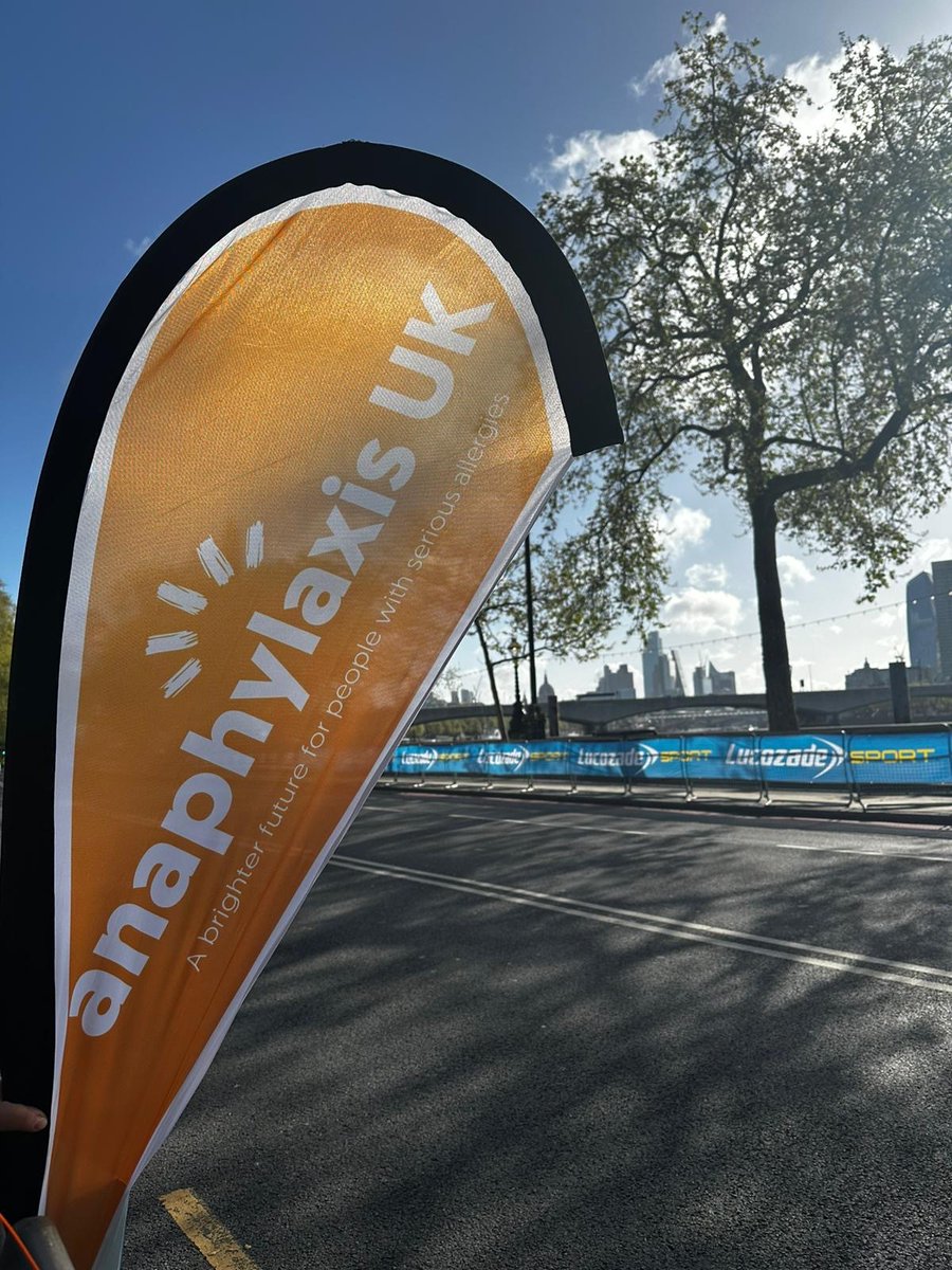 🏃 What a beautiful day for the @TCSLondonMarathon! Wishing our runners the very best of luck and we'll see you very soon🏃‍♀️ If you're in London today, come along to our cheer station at the 25 mile mark to give our runners the biggest cheer. 📢👏 #londonmarathon #TeamAnaphylaxis