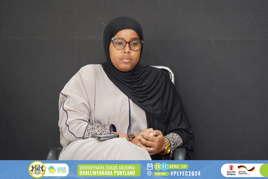 aasiyahusein's tweet photo. Doodda waxaa ka qaybgelayey Faadumo Camalle wakiil ka socda T-HUB, Maxamed Cabdullaahi wakiilka PDON, Aamino Maxammuud Agaasimaha Wasaaradda Haweenka iyo Arrimaha Qoyska, Jaamac Xasan Agaasimaha MOLSA, Dooddana waxaa hagaysa Gaasira Gaballaax.

#PLYEC2024. https://t.co/IqFIkyb9Vr
