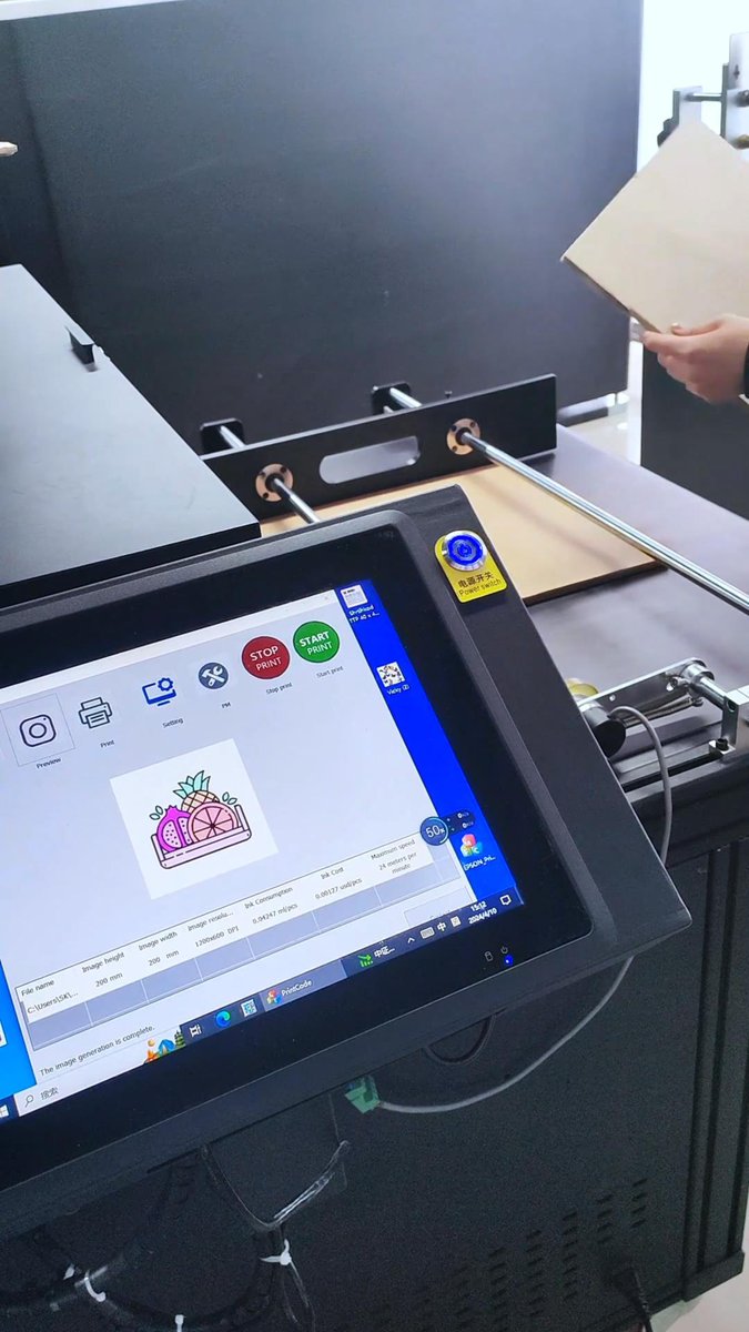 TinaHua87321403's tweet image. Printing Test Single Pass Digital Inkjet Printer 
WhatsApp: +8613269371638  
E-mail: tina@worldrobotprinter.com  
Website:  robotjetworld.com worldrobotprinter.com 
#singlepassprinter #digitalprinter