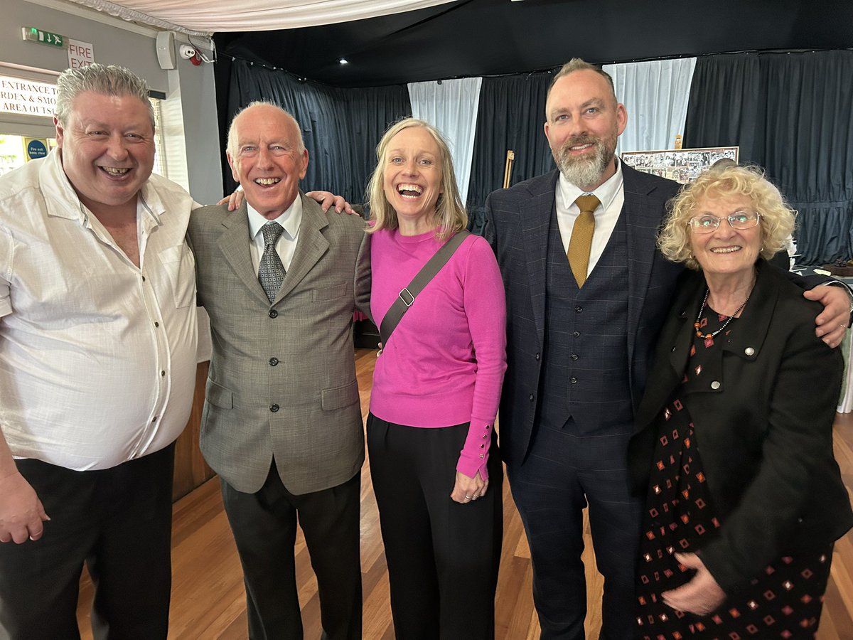 AviscSolent's tweet photo. Great privilege to be invited by the Nicholl family to see Villa Legend Chris Nicholl at his funeral today, lovely passing ceremony and mixed with friends and family including many of the Villa family!
Chris Nicholl RIP 🪦 HEITS @AVFCFoundation @brianlittle912 
 @Holy_Trinity_AV https://t.co/62lch6o2xY