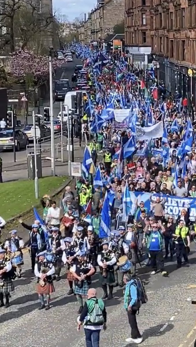 Great turnout yesterday. I believe in Scotland and independence 😁🏴󠁧󠁢󠁳󠁣󠁴󠁿