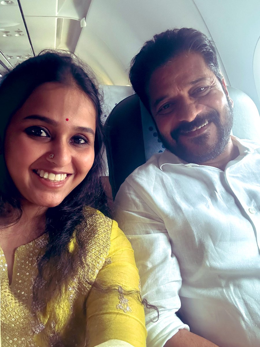 Look at whom i met after a long time and where 😀 Probably one of the simplest Chief Ministers actually travelling on a commercial aircraft @revanth_anumula