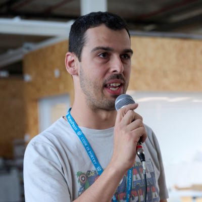 _jonjimenez's tweet image. Ya iba siendo hora de estrenar #NuevaFotoDePerfil cortesía del gran @NiloVelez en la #WCBilbao2024 📷