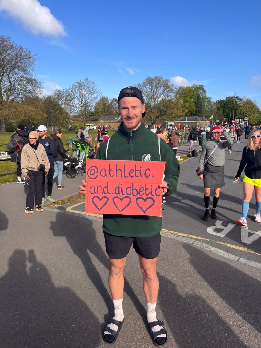 So so proud of my wonderful nephew ⁦<a href="/LondonMarathon/">TCS London Marathon</a>⁩
