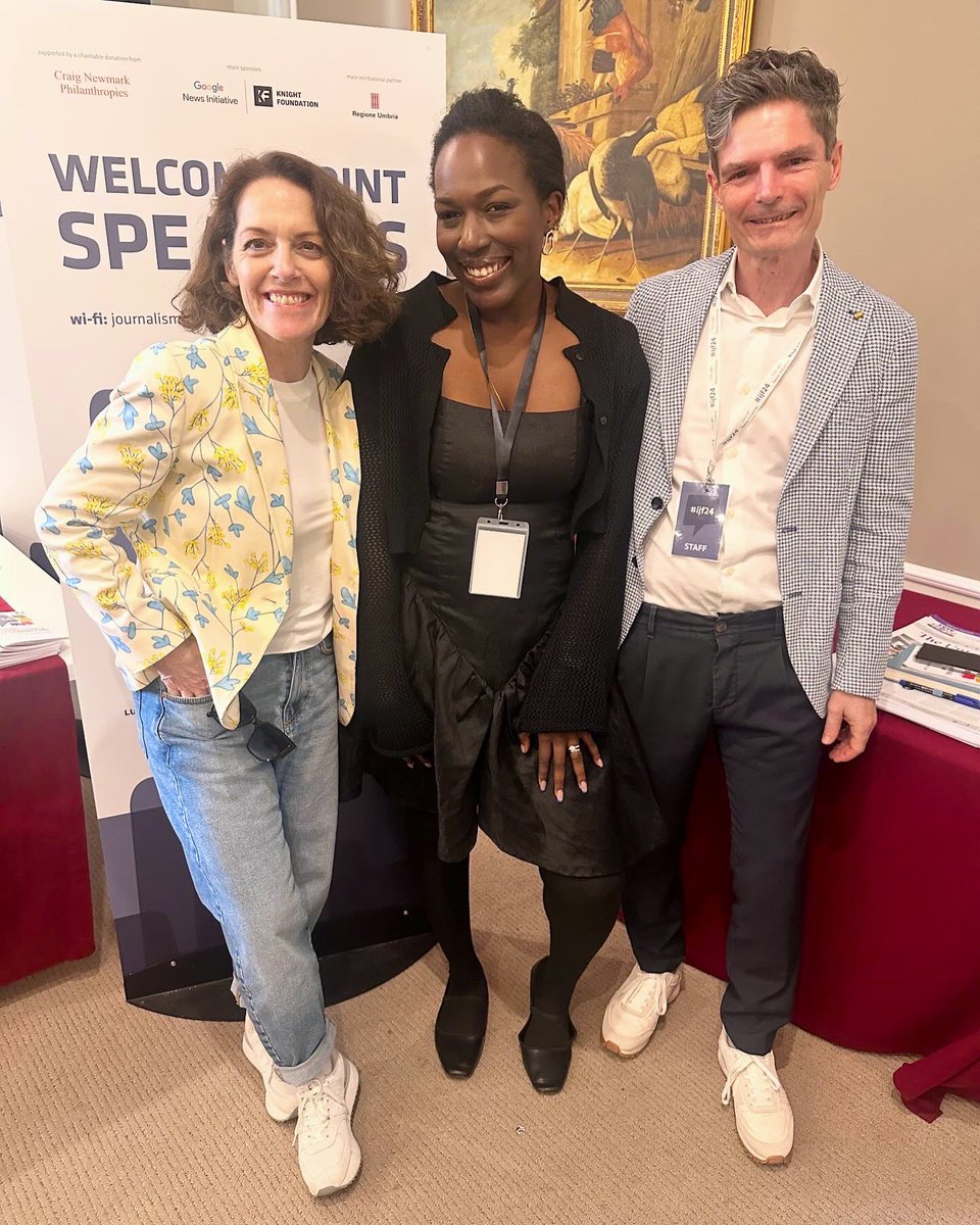 A MOMENT! Pictured with THE founders of @journalismfest‼️

So nice to speak with @_arianna & Chris! Highly admire all you do and look forward to further connections! #IJF24 #WABJatIJF 🎉