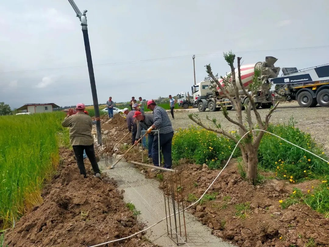 Sahil Yürüyüş Yolu tadilat ve Çevre Duvar çalışmalarımız devam ediyor..