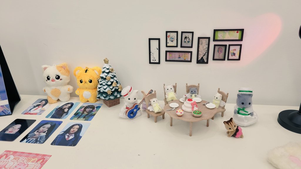 twicech0's tweet photo. 챙냥이 고양이중에 제일 기여워
#챙냥이_베이커리
#채영 #CHAEYOUNG #チェヨン #손채영 #TWICE https://t.co/17xPglmMnc