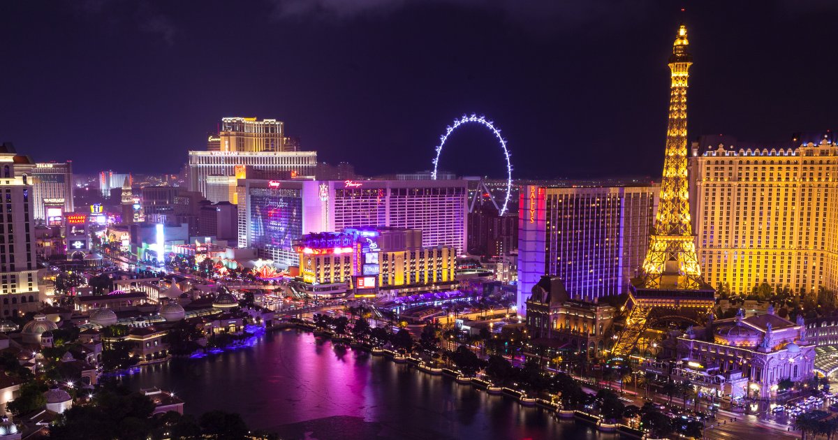 Craving the ultimate #LasVegas experience? 🥂✨ From hidden cocktail bars to epic club nights, we've cracked the code on Vegas nightlife. Ready to explore? #VegasNightlife #SinCityAdventures

Click the link! holidayhamster.co.uk/bars-clubs-and…