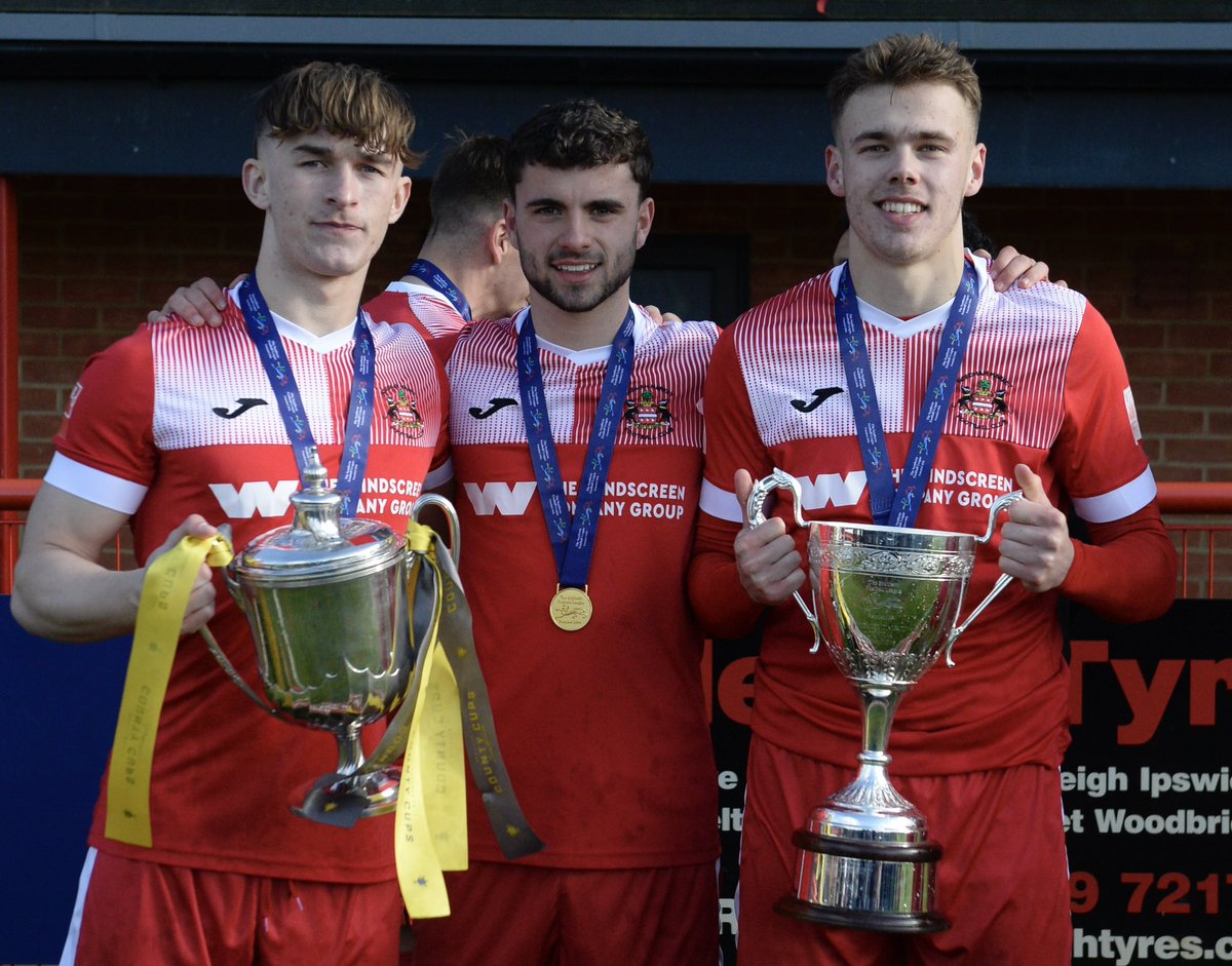 FUTURE STARS 🔴🔥

Big futures ahead for these 3 shows what a great academy we have plenty of current and former students in yesterdays squad all collecting step 3 winners medals 🥇 

#NeedhamMarketFC #NMAcademy <a href="/NMAcademy1/">Needham Market Academy</a>