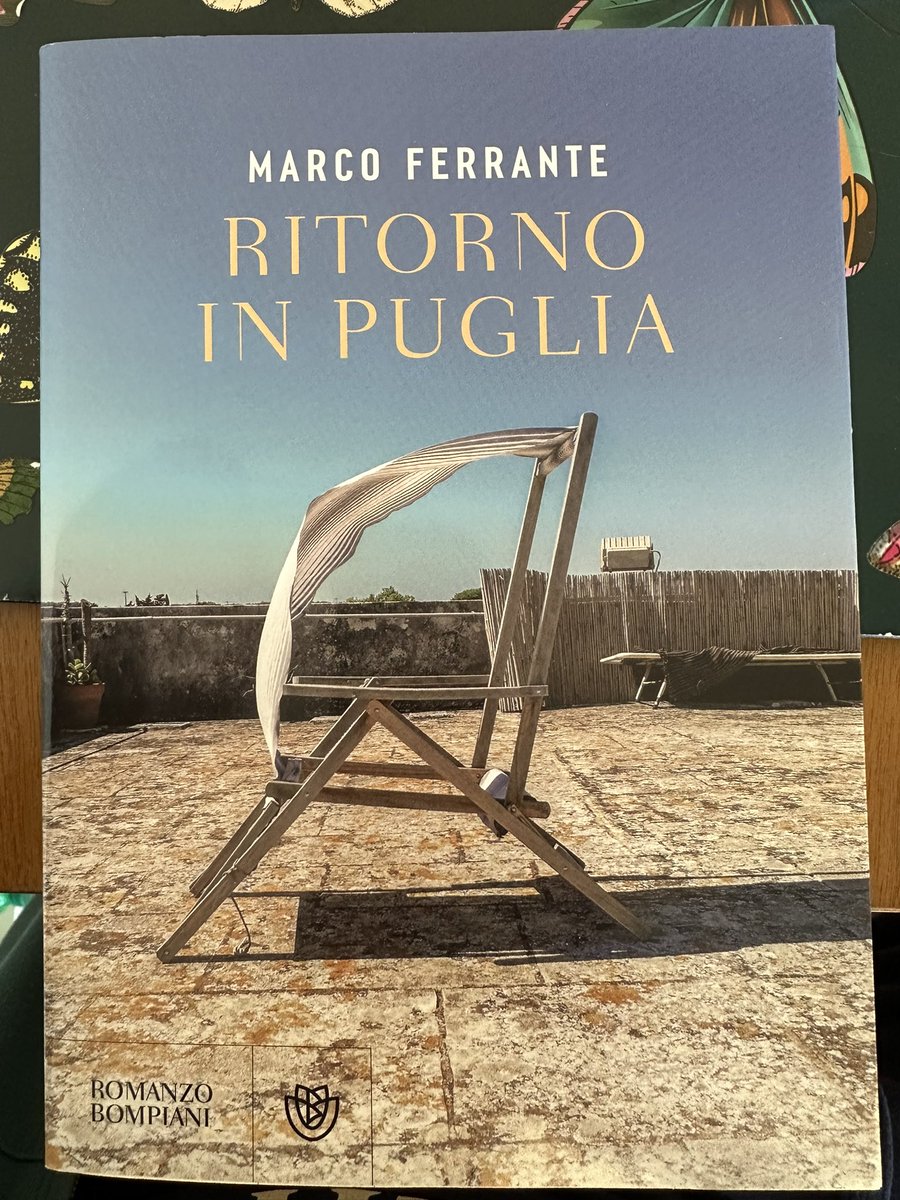 AntFuniciello's tweet photo. C’è in giro un romanzo bellissimo e tremendo che racconta una storia del Sud che forse a noi del Sud fa capire meglio cos’è il Sud e forse confonde tutti gli altri. L’ha scritto @MarcoFerrante e oggi ne parla Antonio D’Orrico su  @DomaniGiornale “Ritorno in Puglia” @libribompiani https://t.co/HnRDD5b8Mf