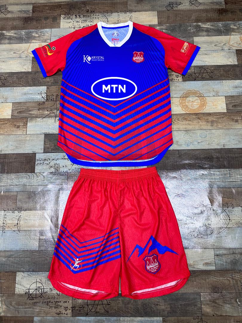 Mention spéciale et félicitations à l'ASB
- 2 jeux de maillots de matchs à l'équipe
- 1 million pour les primes
Tout ceci est le fruit de la vente directe des maillots des supporters
President Josué Asb du courage mon ami particulier, président. <a href="/cfootcameroun/">CFOOT</a> <a href="/amoureux_1/">Amoureux Elite 1&2</a>