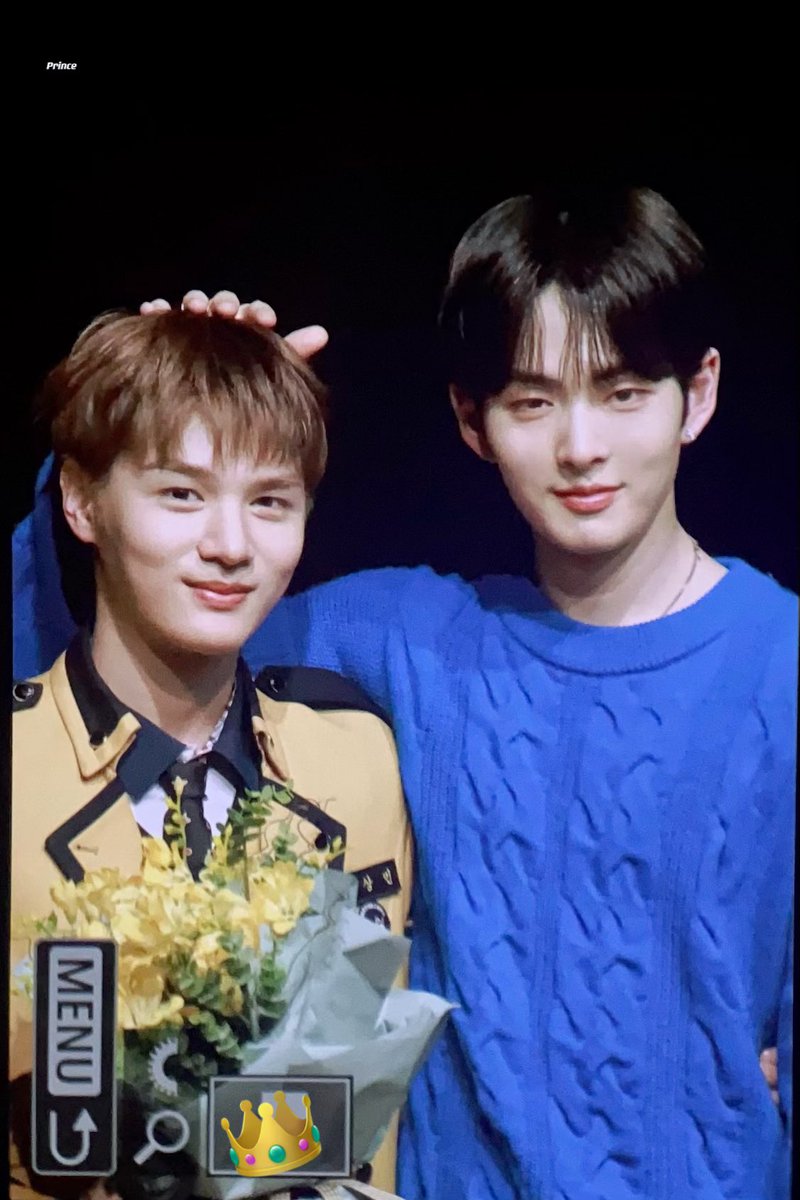prince030805's tweet photo. 240421 #타쿠마 #지은호 위드뮤

졸업 축하해 🥳 

#LUN8 #루네이트 #TAKUMA 
#たくま #アイドル #タクマ #은호 https://t.co/Vku5Iy9sNp