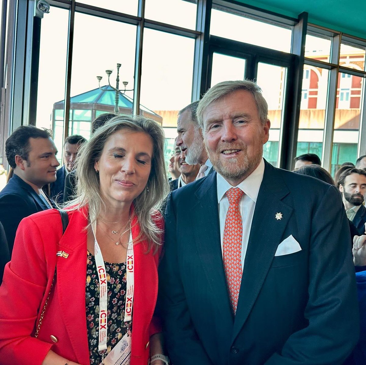 chatlicense tweet media