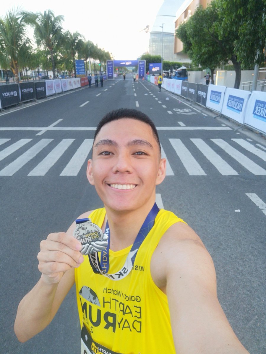 nieljohnn_'s tweet photo. Slowly getting back on track. Here's to more run this year! 🏃 #EarthDayRun #RunWithPurpose #EcoWarrior #5kmfinisher https://t.co/y0HTINwW2i