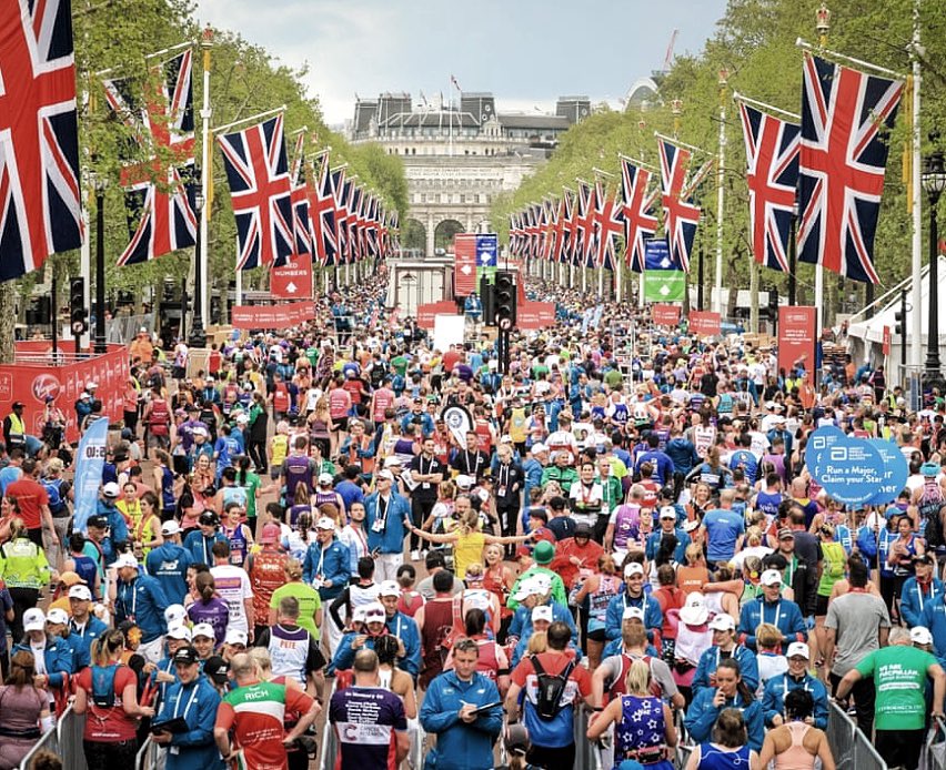 It’s time for that rendezvous with emotion, awe, respect & amazement as the #londonmarathon2024 gets to go with tens of thousands of competitors & millions more supporting. Go well - & go with pride 🙏🏻❤️👍🏻🏃🏃🏻‍♀️🏃🏻‍♂️I could not do what you are about to.