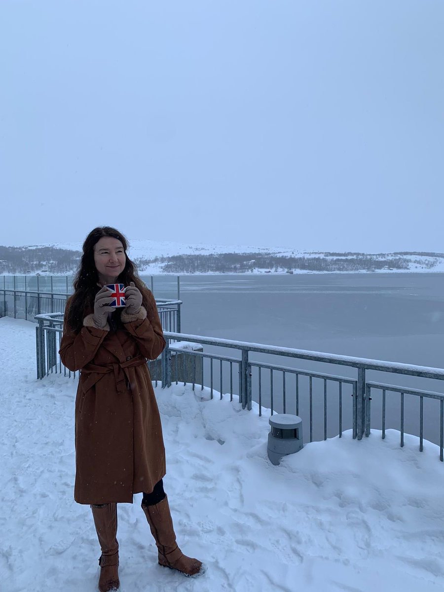 Happy #NationalTeaDay ☕️ When travelling around Norway, Ambassador @JanThompsonFCDO always keeps a cup of tea within reach. Hope you will join her in having a cuppa or two today! #NationalTeaDay #teaday #cuppa #travelswithmytea