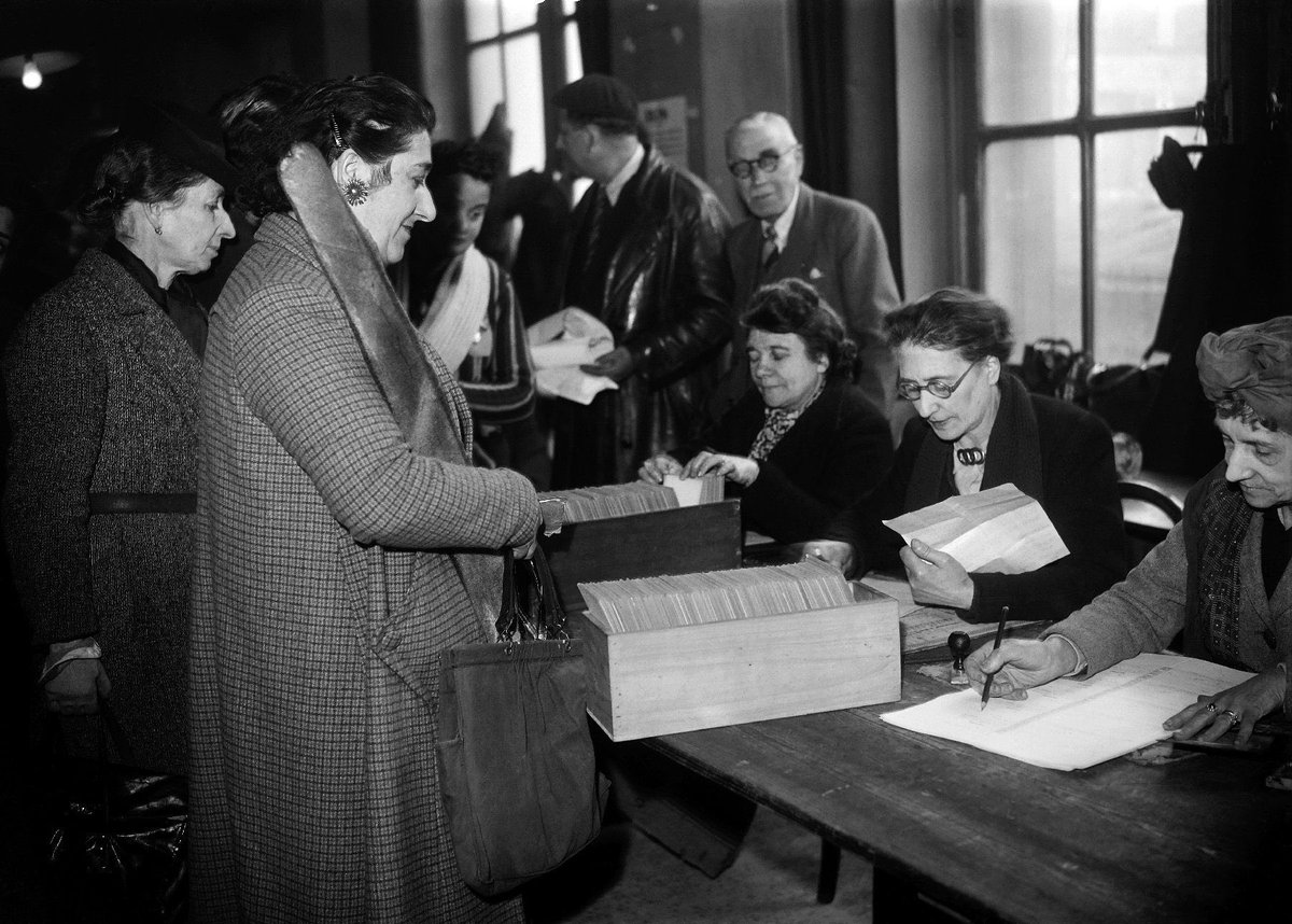 🗳 le 21 avril 1944 le Général de Gaulle ordonnait le droit de vote des femmes. 80 ans après, célébrons et usons-en dès les #9juin2024 #Européennes