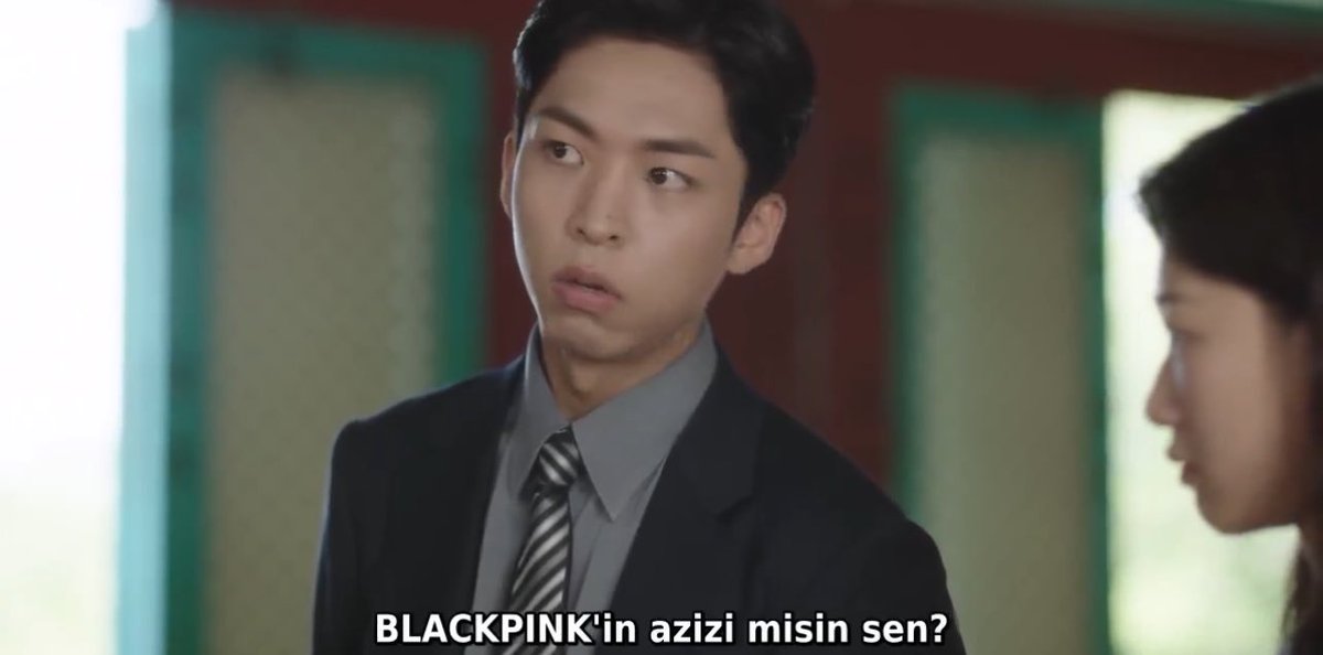 HAHAHAHAHSHSNDJJDSJDJDJFJ kıza diyo vaftiz adın ne, kızda jennie diyor sonrası malum