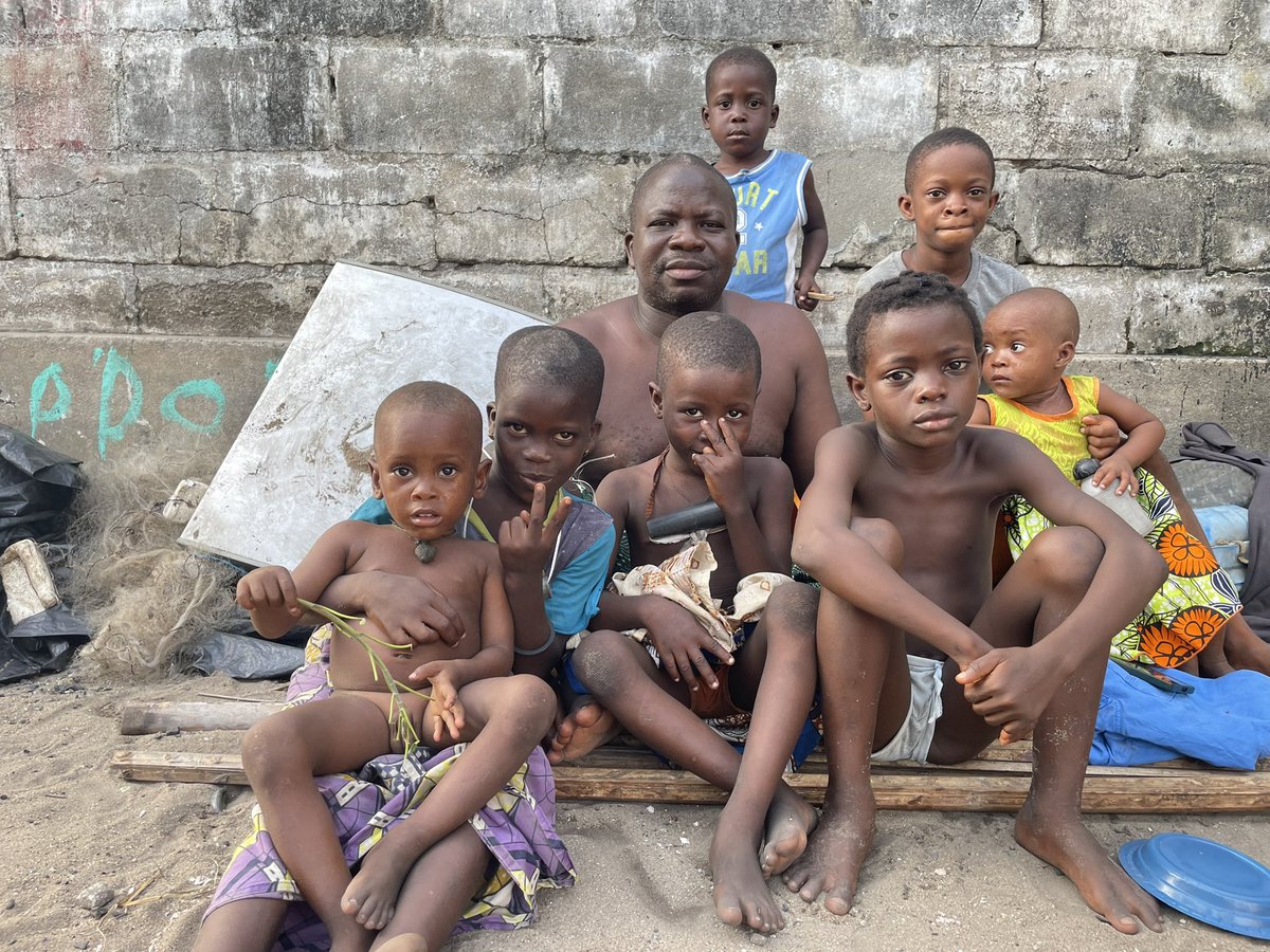 justempower's tweet image. The community of #Abokicodji in #Cotonou is under immediate threat of eviction w/o compensation or resettlement. The authorities have given them until Monday. See the faces of PLWDs, children, women who will be left homeless if the action is not stopped. #ForcedEvictionNeverAgain