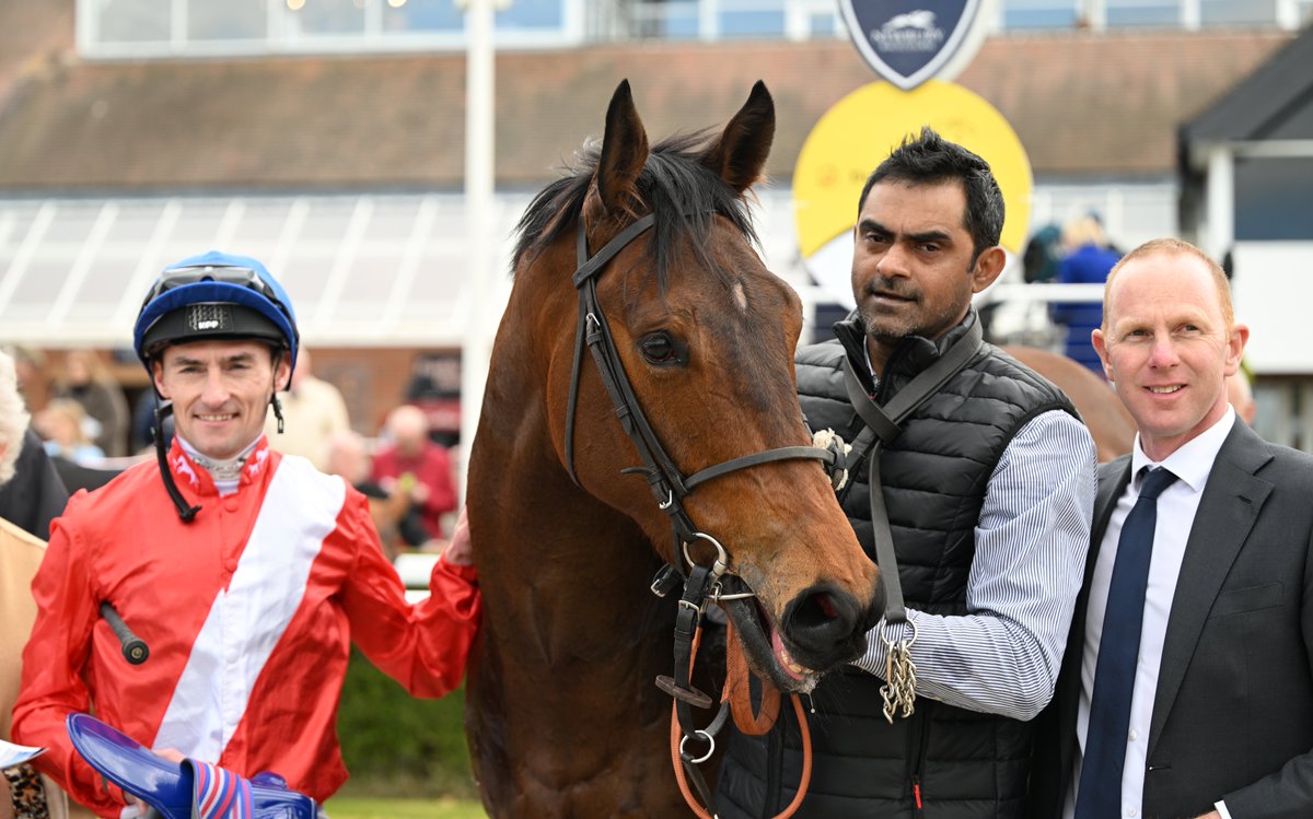 A first for @omeararacing yesterday at @NewburyRacing ⭐️ He landed a first Greenham with the @CPStudOfficial Esquire, ridden by Danny Tudhope! #PremierRaceday