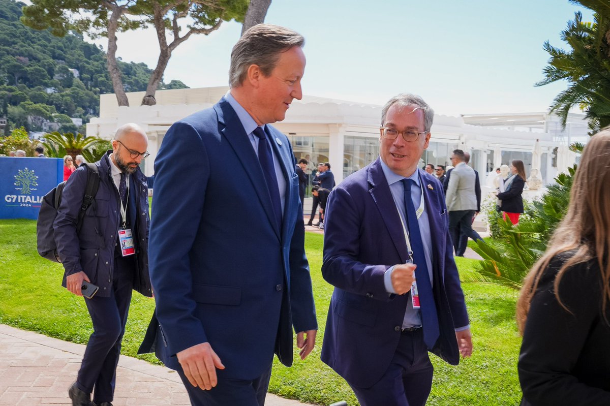 EdLlewellynFCDO's tweet photo. Great to have the Foreign Secretary @David_Cameron in Italy this week for the @G7 Foreign Ministers’ meeting - marked by the iron resolve of the G7 to #StandWithUkraine, for as long as it takes 🇺🇦🤝🇬🇧🇮🇹🇺🇸🇫🇷🇩🇪🇨🇦🇯🇵🇪🇺 @G7 #G7Italy https://t.co/JHurtA11yb