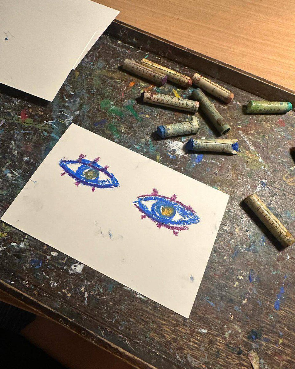 ini hasil gambaran aku