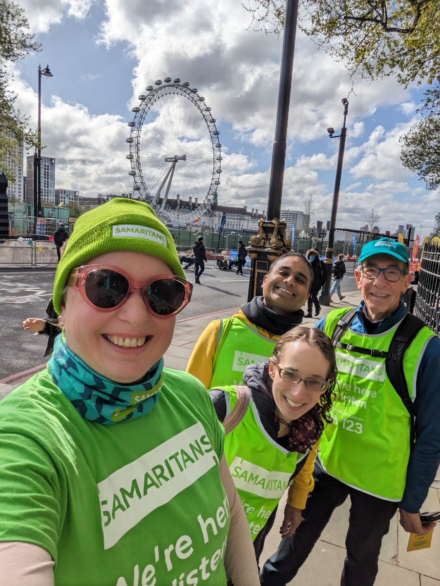At Emotional Hub in Embankment at Mile 25 of the route, representing Guildford Samaritans with fellow <a href="/samaritans/">Samaritans</a> volunteers from across England &amp; Ireland! Stop by and say Hi 💚
#LondonMarathon #Samaritans #BelieveInTomorrow