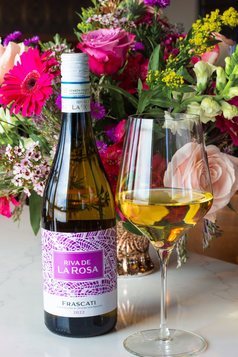 antilogycg's tweet photo. Gift mom a fun and relaxing night off to wine down with us while arranging beautiful flowers. 

Mother's Day Bouquets 💐 &amp; Rosé🍷
May Wine Tasting Night &amp; Floral Design Workshop

After Hours at Antilogy
Tuesday, May 14, 6-8pm 

More info and tickets at https://t.co/fxfoBDPeSN. https://t.co/RV0sRY1IPs