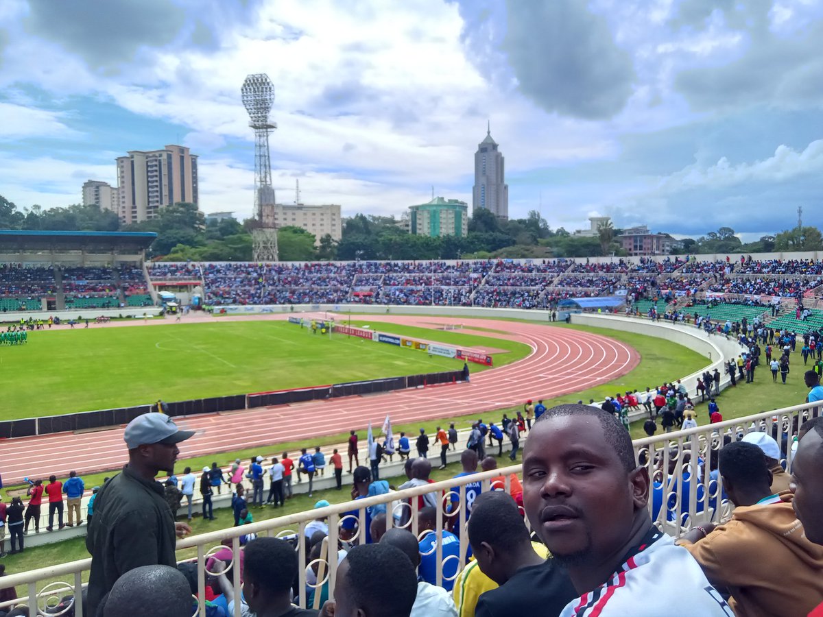 ItisWinston's tweet photo. Afc Leopards fans π https://t.co/rWm7swnXFw