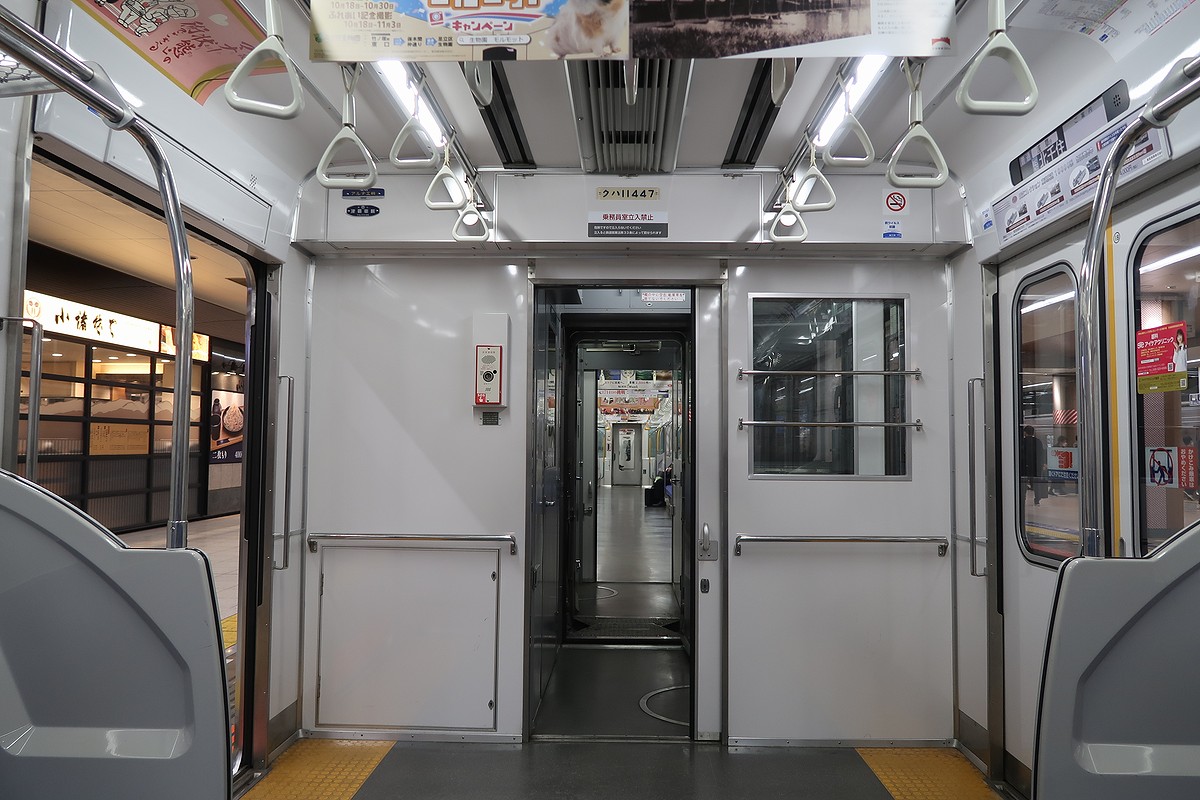 11436F+11447Fが半固定化されていると…。 東上線では修繕車は封じ込め