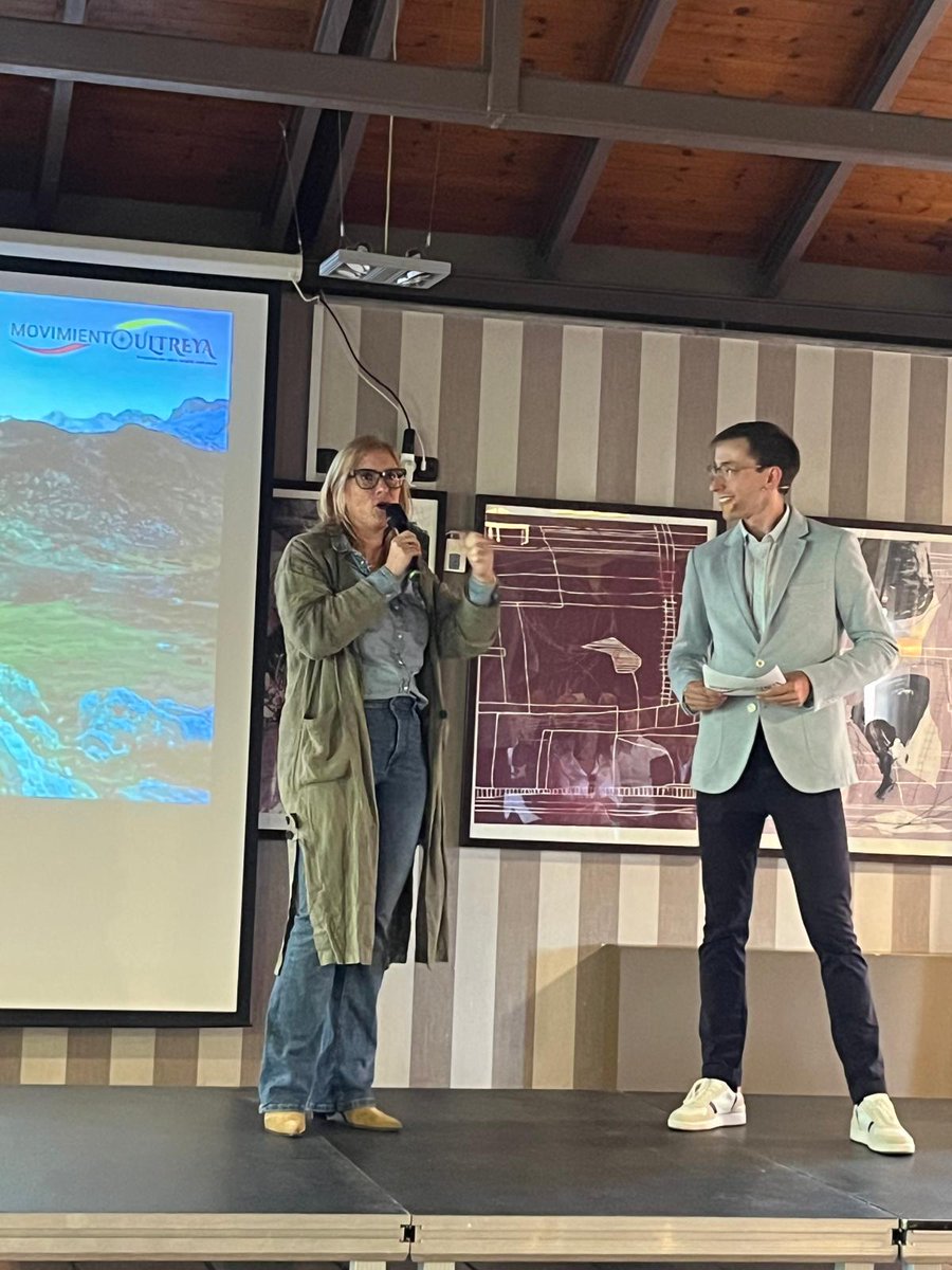 GobAsturias's tweet photo. 🚴‍♀️La viceconsejera de Turismo, Lara Martínez, participó en Cangas de Onís en la presentación de Ultreya, movimiento ciclista solidario en beneficio del motor social, cultural y económico de la España Rural

@TurismoAsturias @TurAsturiasPro https://t.co/EZJ39MxYGM