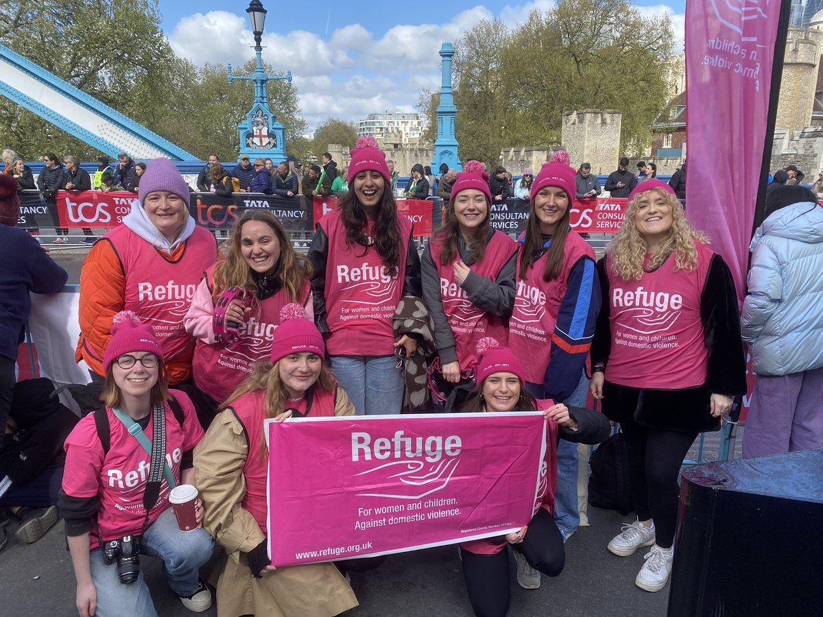 A huge good luck to all of our #LondonMarathon runners today! We’ll be cheering you on from Tower Bridge, give us a wave as you go by🏃🍀💪