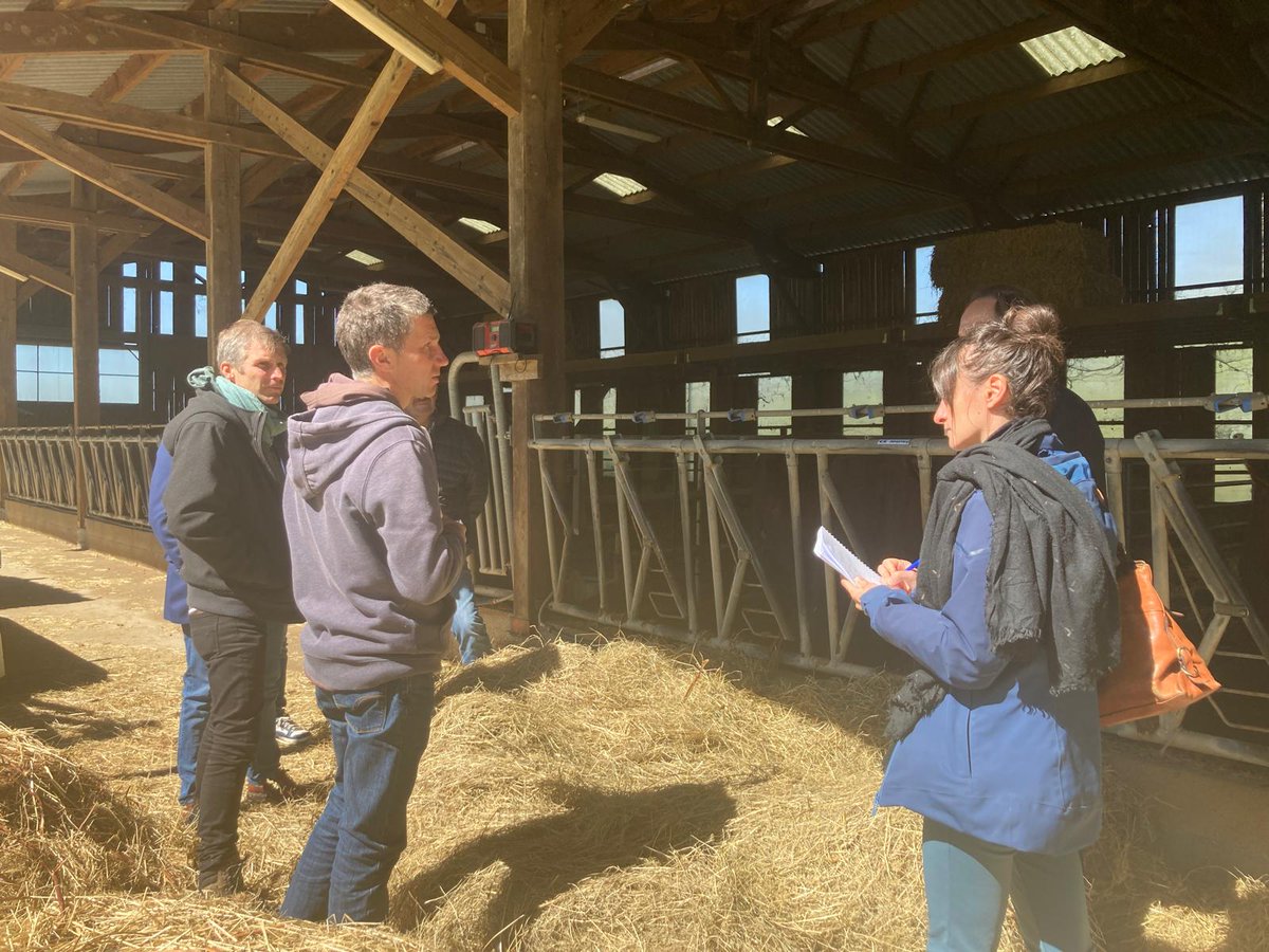 VanessaCros's tweet photo. Une belle journée de campagne hier à Aurillac avec @jmgermain !🇪🇺

Echange avec des agriculteurs et des associations, réunion publique... On réveille l'Europe aussi dans le Cantal !

@placepublique_ 
@partisocialiste 
@remy_goubert

#ReveillerLEurope https://t.co/Xx1R4XvuTl