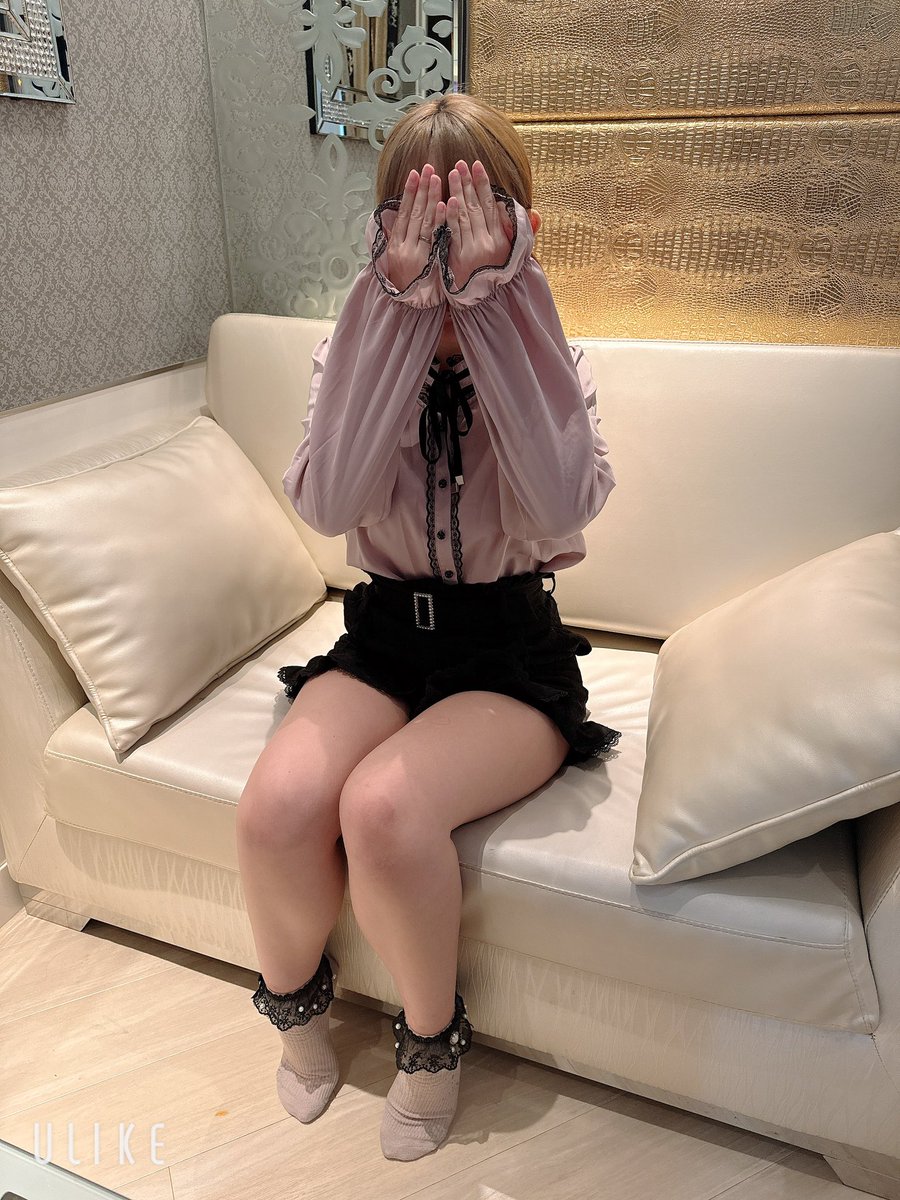higashi_kouen_'s tweet photo. 2024.04.21
るなちゃん @runababy_xoxo に会って頂きました。

ツインテールで、綺麗な服装を着て、
ほんと可愛いなと思います

しかも小柄で美乳は絶対人気があるでしょう

優しくしてくれて、たくさんのお話ができて、
るなちゃんがいて、とても幸せな感じでした！

※写真とアカは許可を得ています https://t.co/AT83TCuLf1
