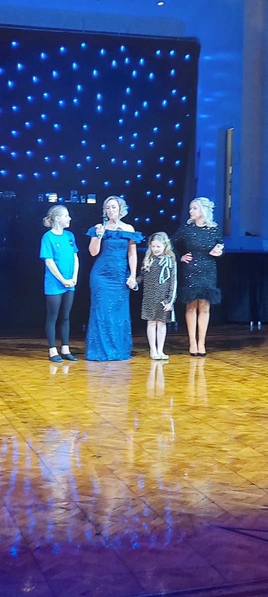 A special night for a special man & family, thanks @Burrow_strictly well done dancers and @DanikaPriim on the Trophy! A lovely evening 🧡💙 @sallynugent @AndyBurnhamGM @PaulBoothMC 👏 #United2EndMND