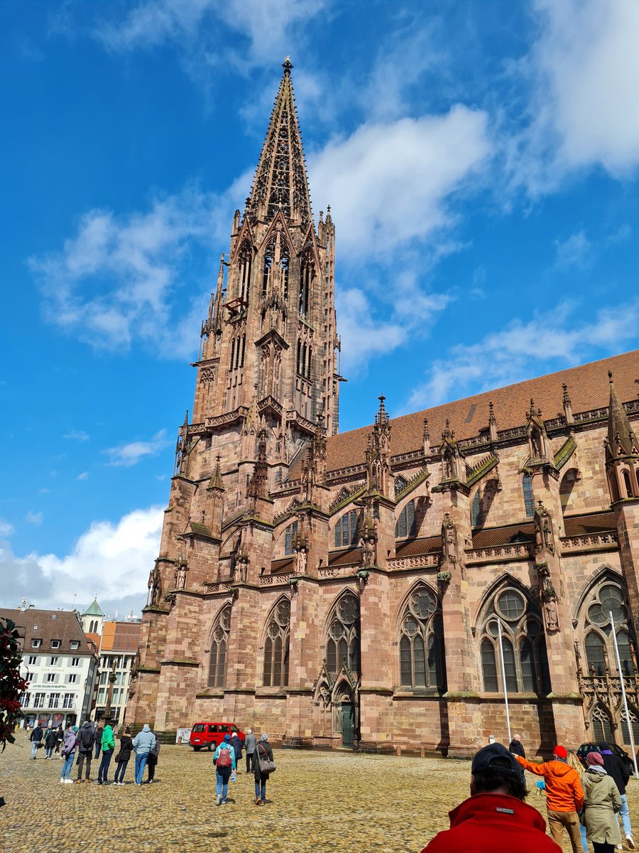vfm_online's tweet photo. Und das berühmte badische Wetter lässt die #vfmTagung nicht im Stich https://t.co/YwQVjqrZEY