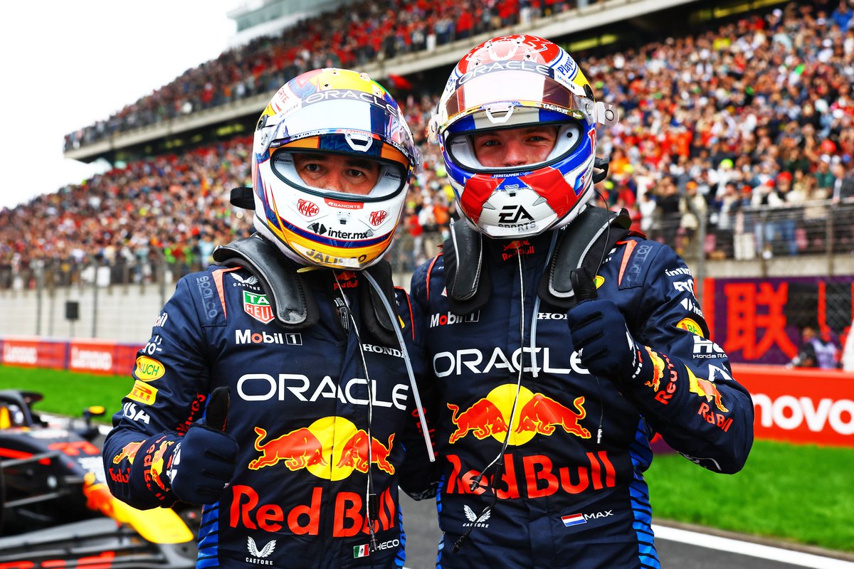 It's another double podium for Oracle Red Bull Racing 💪 Max Verstappen took a flawless #ChineseGP victory, while Sergio Perez ended the race in third place. #Honda #F1