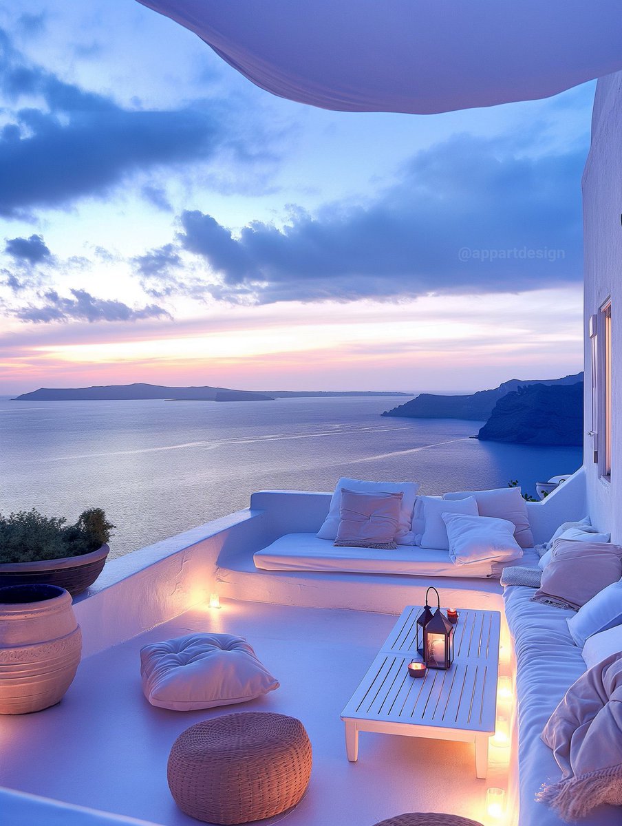 this view in Santorini is therapeutic 🇬🇷