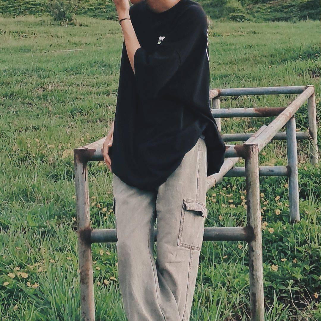 :.:..:::...:.: tweet media