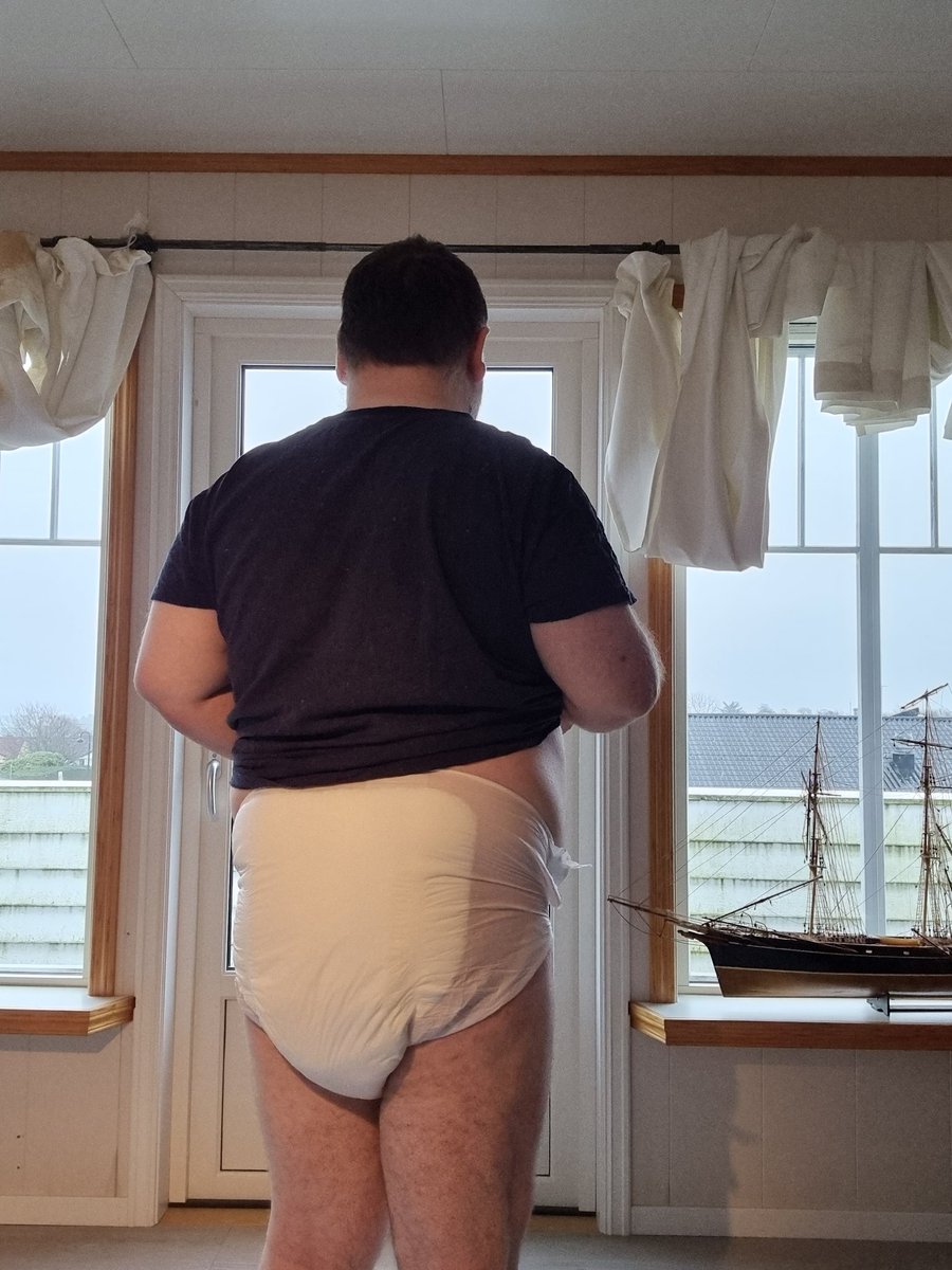 betterdrysoaker's tweet photo. Me in my Betterdry diapers and boosterpads that im wearing 24/7❤ #incontinence #diapers #diaperlover #Betterdry #betterdrydiaper #Karmøy #Bleier #windeln #Norway https://t.co/so4jOdysVQ