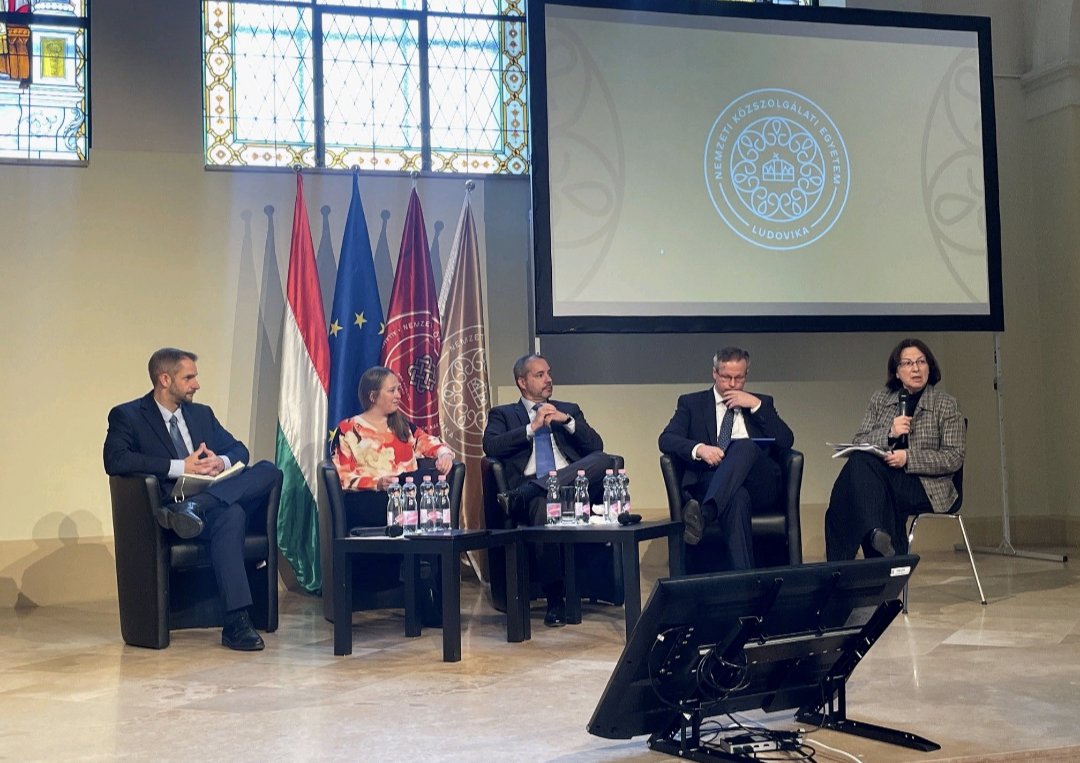 This week, I was in Budapest to talk about the future of Cohesion Policy and how to improve its implementation. 🎓📝 We proposed many paths to make the #CohesionPolicy more effective
