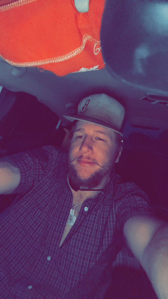 Imtylerbro1's tweet photo. Just out here being a civil man 💯 https://t.co/d1qDkym4ZS