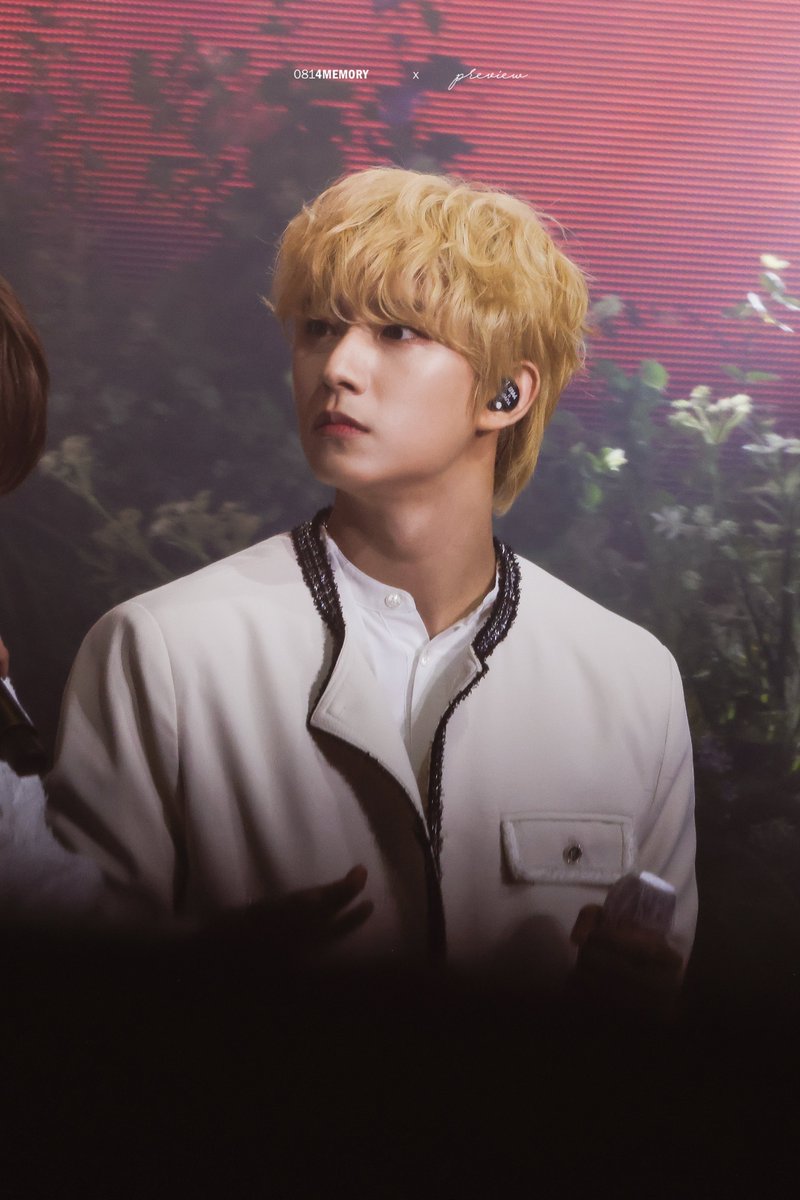 0814memory's tweet image. 240421 B1A4 팬콘 #B1A4 #공찬 #GONGCHAN 멋있다잉ㅠㅠ